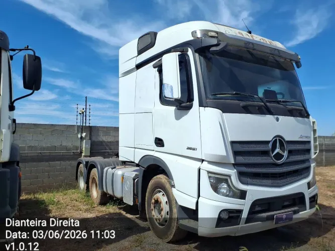 Mercedes-Benz Actros Actros 2651 MP5 LS 6x4 2p (diesel)(E5) 2021/2022 Vamos Seminovos Cuia