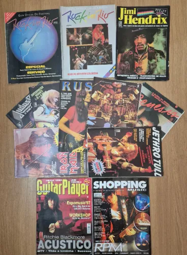 Combo c/ 12 variadas Revistas e Posters Raros de Rock in Roll.