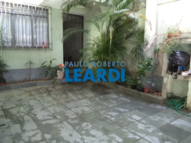 CASA ASSOBRADADA - MORUMBI - SP