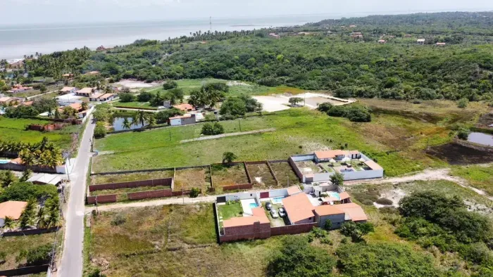 PRAIA DE PANAQUATIRA: Lote de esquina de 300m2 S.J.Ribamar - Ilha São Luís.