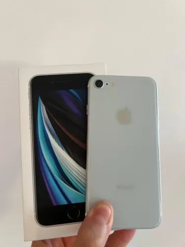 iPhone SE 64gb