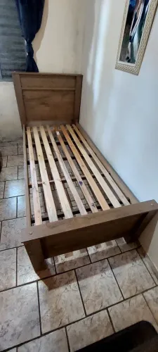 Cama de solteiro