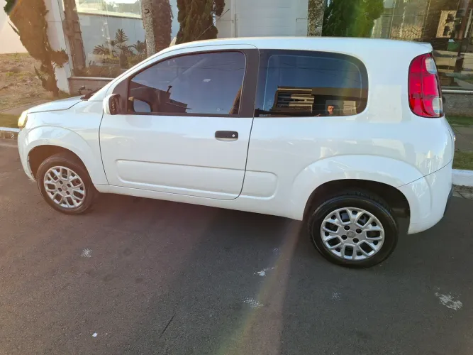 Fiat Uno Vivace 1.0 EVO Fire Flex 8V 3P 2016