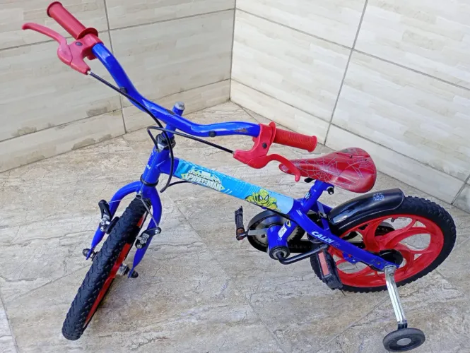 Bicicleta infantil 16 Caloi spider man (Revisada pronta pra uso)