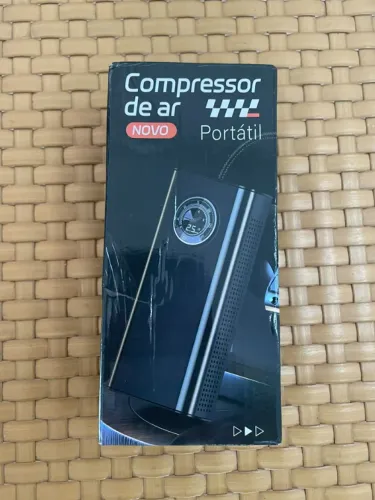 Compressor de Ar Portátil  para Pneu Carro Moto Bike