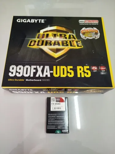 Kit FX 9590 e 990FXA-UD5 R5 para colecionador