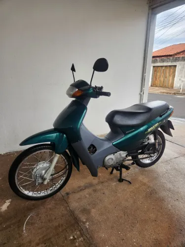 Honda Biz 100 de Colecionador