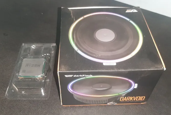 Processador Ryzen 3 2200G + Cooler