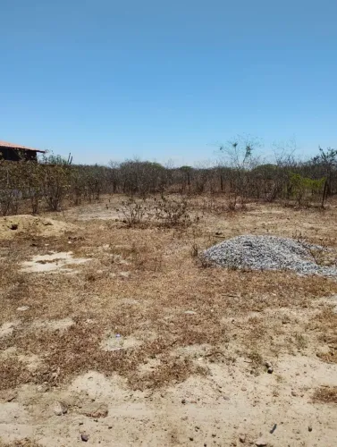 Vende-se terreno por favor leiam o anúncio 