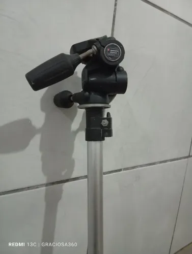 Monope com cabeça para câmera 