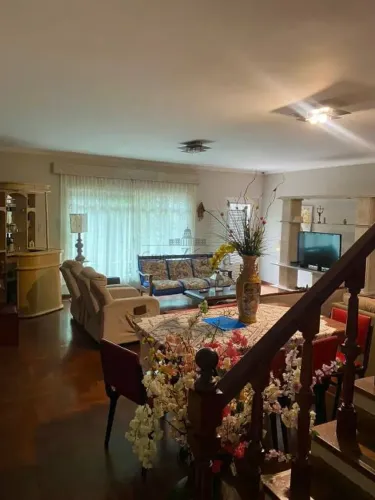 Casa Sobrado - Jardim Europa - 3 Dormitórios - 332m².