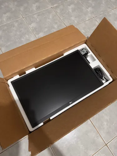 Monitor LG 24" 75hz painel IPS
