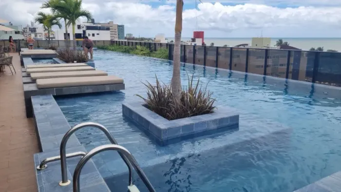 Cabo Branco - Alugo apartamento com 1 quarto.