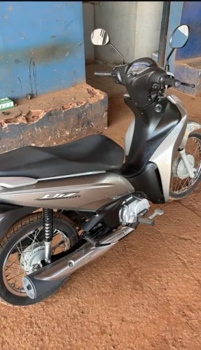 Honda Biz 110i 2024