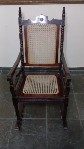 Cadeira de balanço 