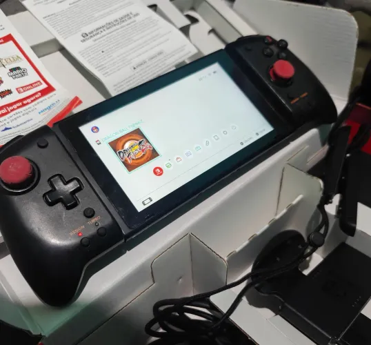 Nintendo Swith V2 Com assessórios