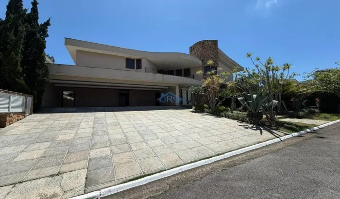 Casa à venda e para alugar em Santana de Parnaíba, Morada dos Pinheiros (Aldeia da Serra)