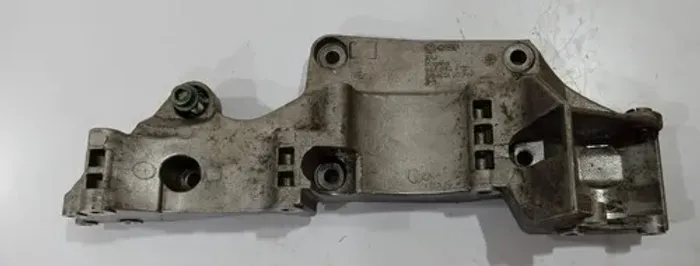 Suporte Do Compressor Golf Bora 2.0 1999 - 2005