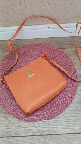 Bolsa vizzano laranja