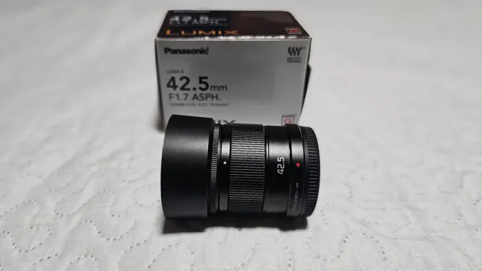 Lente Panasonic Lumix 42.5mm F1.7