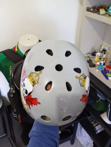 Capacete Coquinho Skate Bike Roller<br>R$ 100,00