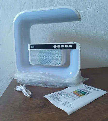 Luminaria Rgb G3-speaker Relógio Caixa De Som E Carregador Cinza.