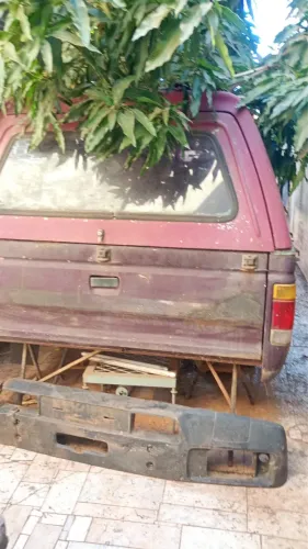 Vendo carroceria D20 com capota 