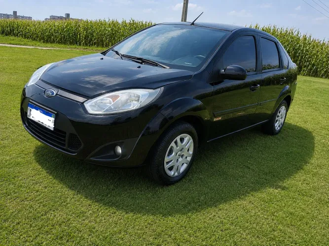 Ford Fiesta Sed. 1.6 8V Flex 4P 2012