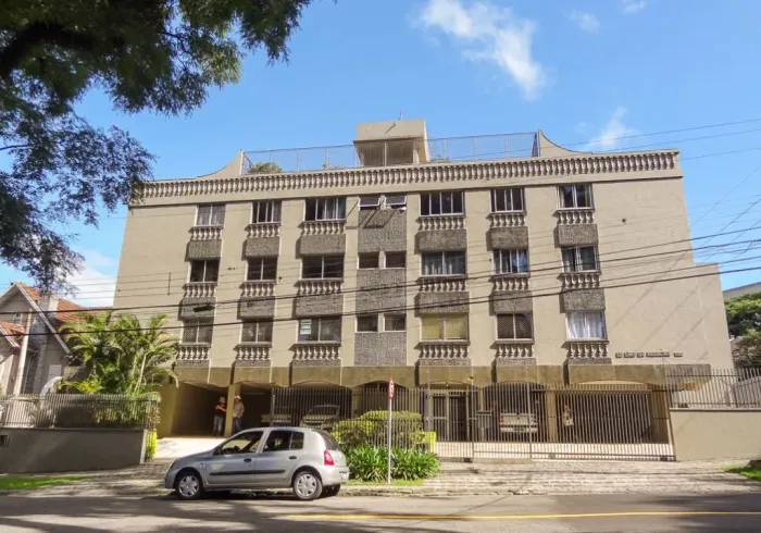 Apartamento 1 quarto no Mercês. [842.006]