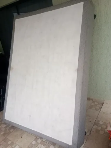 Cama box R$100