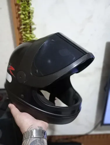 Capacete Taurus San Marino N° 58 Ganha Intercomunicador de Brinde