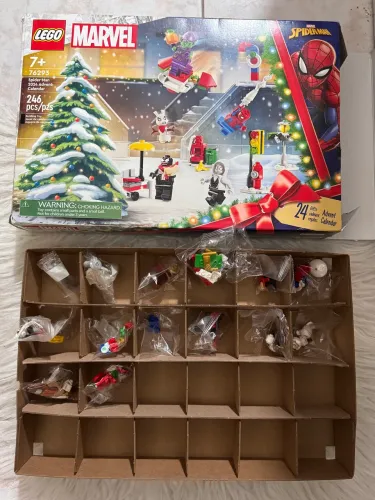 LEGO Marvel Calendário do Advento Homem-Aranha 76293