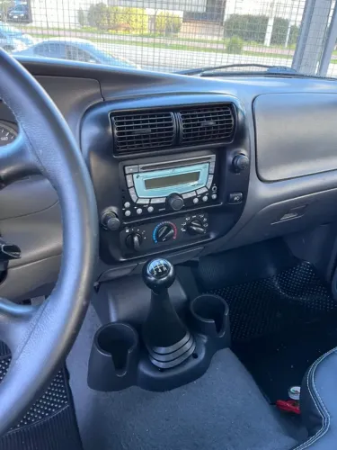 Ford Ranger XLS 2.3 16V 145cv/150cv 4X2 CS 2009