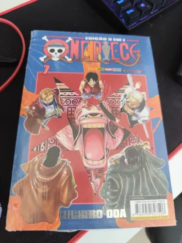 Onepiece  por Eiichiro Oda . Volume 7 (3x1). 