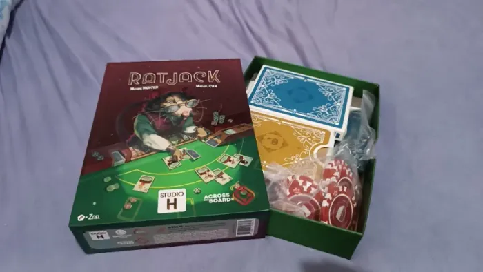 Jogo de cartas RAT JACK, Completo e com manual! E COM CARTAS E FICHAS PROMOCIONAIS INCLUSO