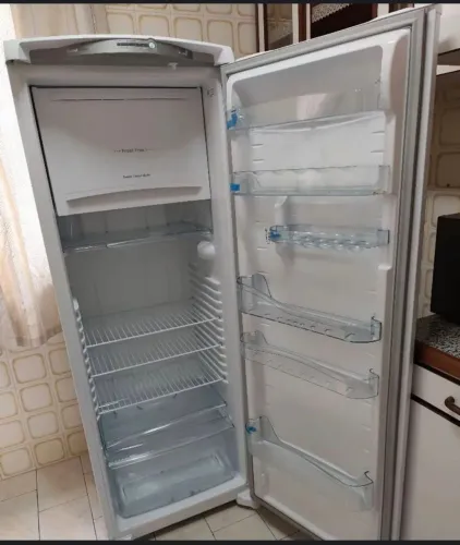 Vendo Geladeira Consul Frost Free 342L -127v