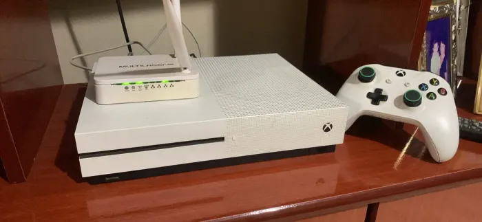 Xbox one S 500Gb