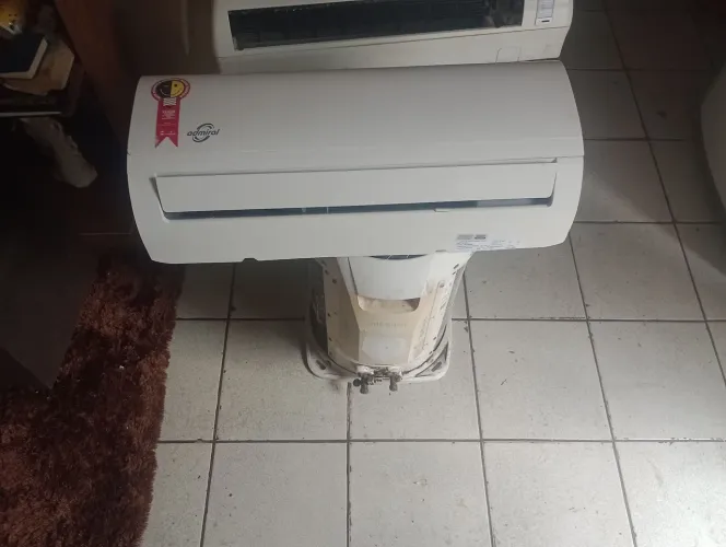 arcondicionado 9 mil btus já com instalação garantia 1 ano