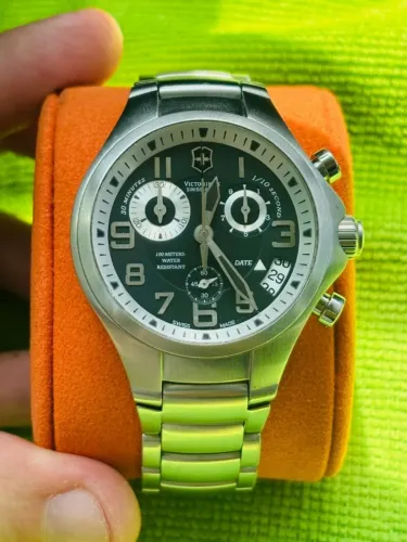 Relógio Victorinox Suíço Saphira Swiss Army 42mm Usado (Usado)