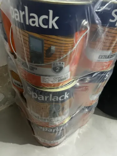Verniz com base de PU