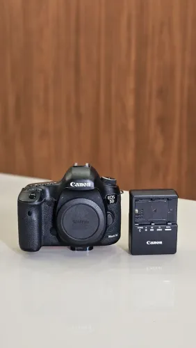 Canon 5d Mark iii (5diii)