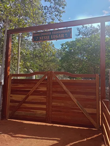 Porteira de alto padrão de cumarú