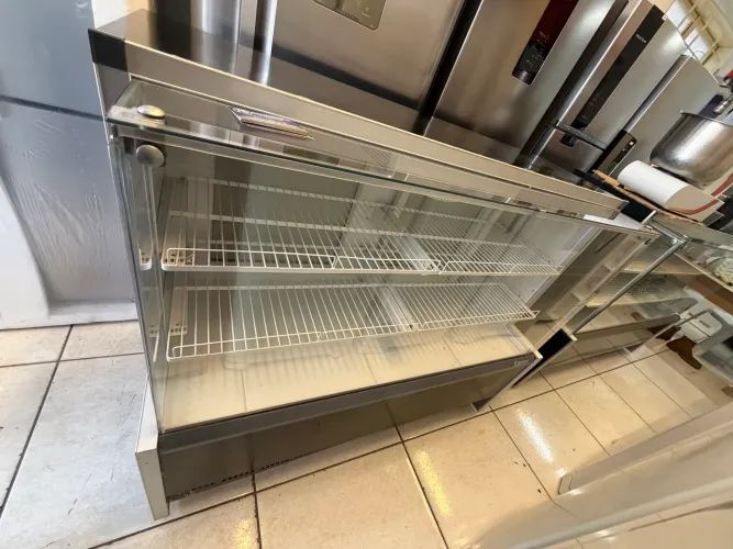 Balcão Gelopar 1,40 M para bolo e torta