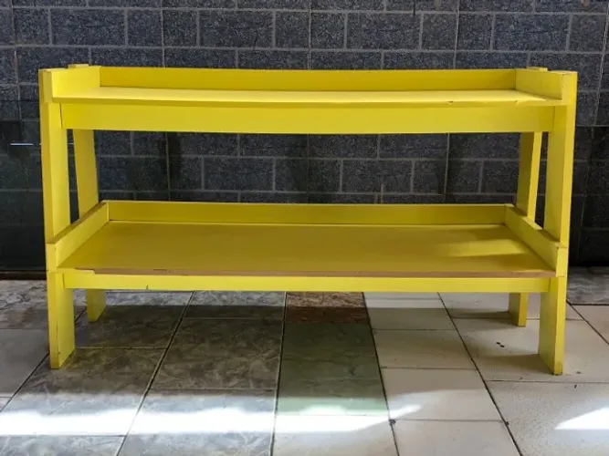Mesa para Decorações/Revistas/Sala de Espera