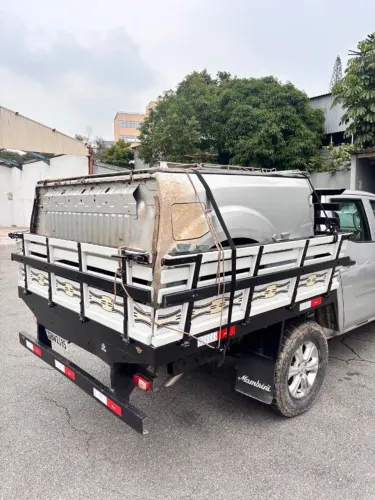 CARROCERIA em MADEIRA - para Pickup CABINE DUPLA 