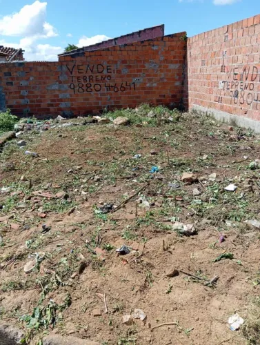 Vendo terreno em Nossa Senhora da Glória na Cohab