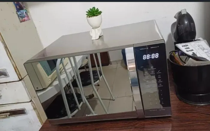 PANASONIC 25L ESPELHADO CINZA MUITO BEM CONSERVADO REVENDO