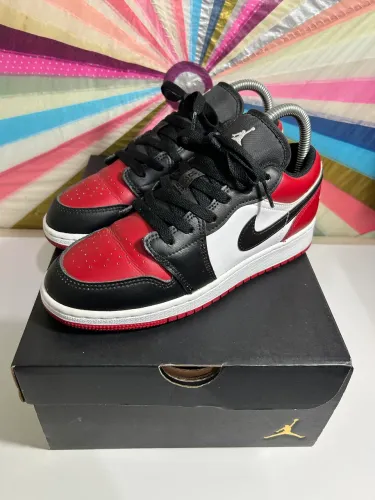 Nike Air Jordan 1 Low Bred Toe