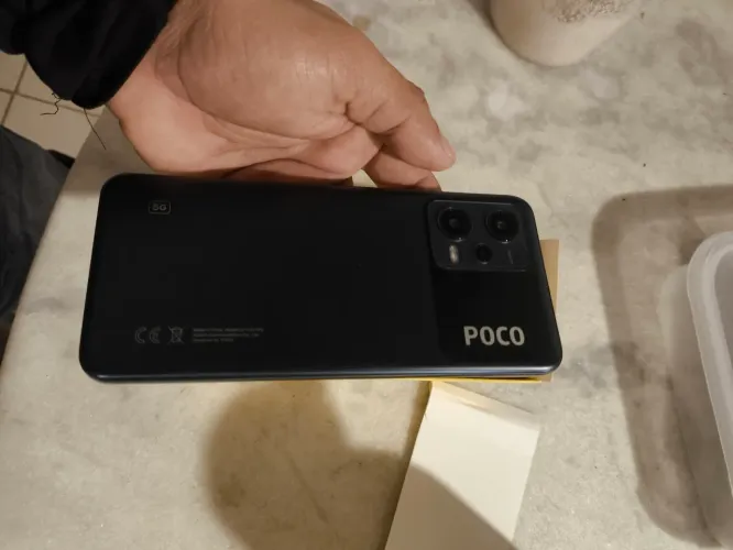 POCO X5