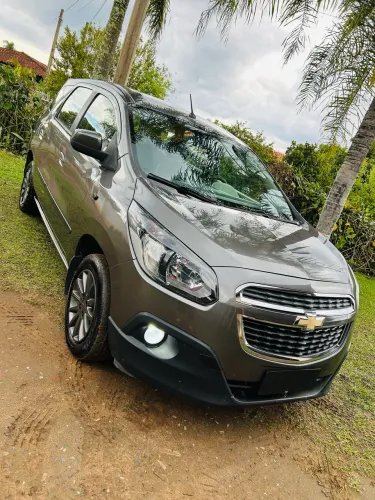 Chevrolet Spin LTZ 1.8 8V Econo.flex 5P Mec. 2013